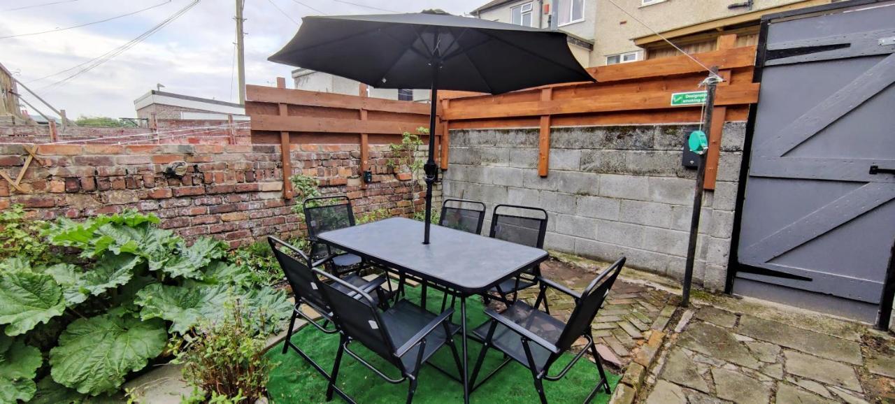 Вилла Rhubarb Terrace On The Coast - Sleeps 1-6 Колвин Бэй Экстерьер фото